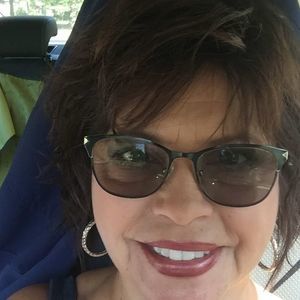 Meet your Posher, Cheryl